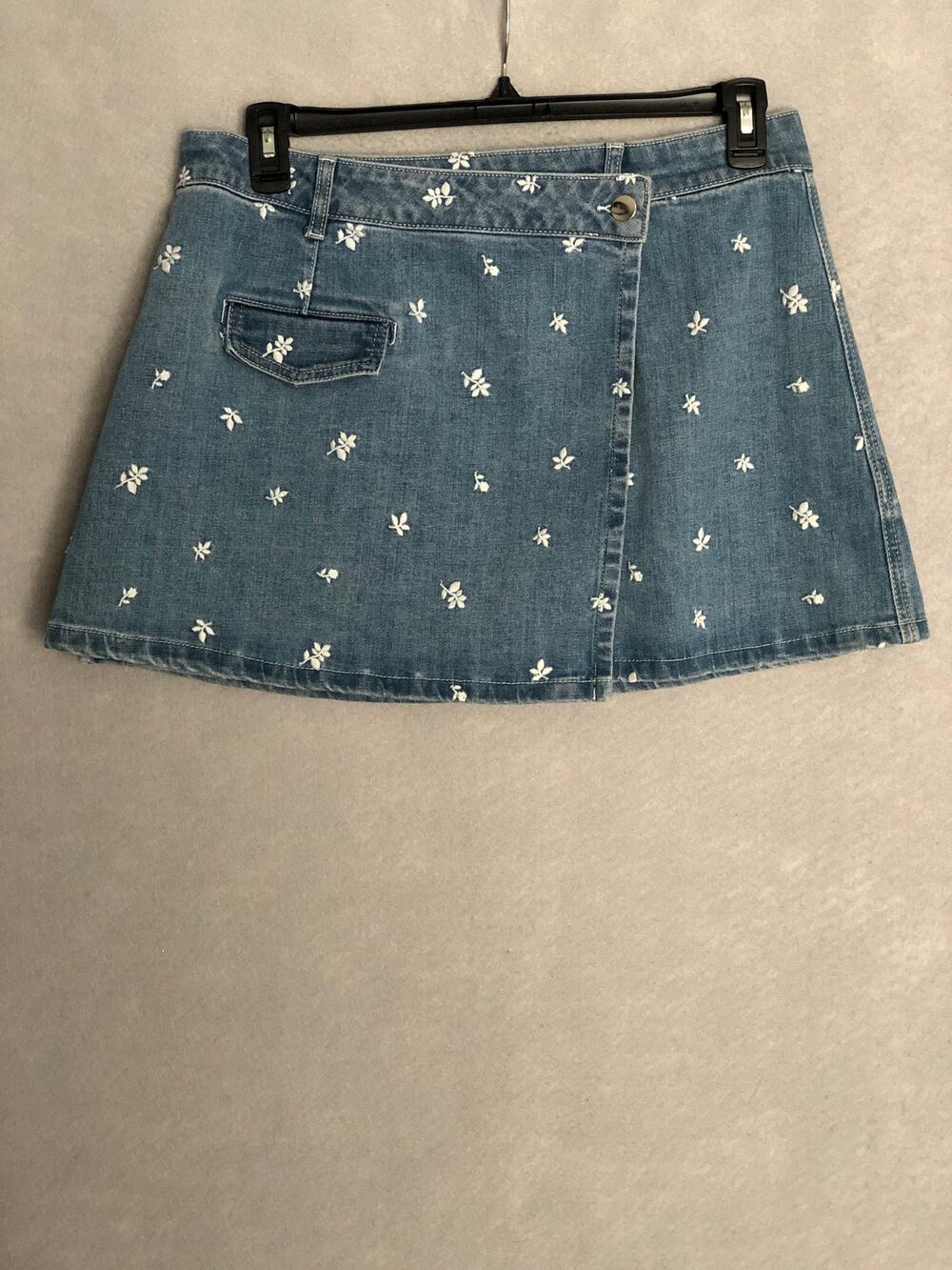 Chelsea & Violet Denim Wrap Skirt Embroidered Junior Girls Size 32 NEW